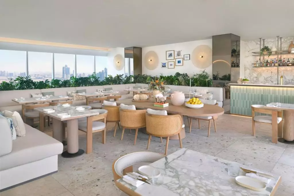 رستوران SHERATON GRAND